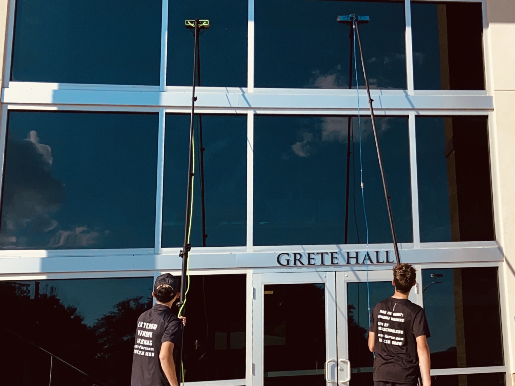 Wave Force founder Jonas window cleaning